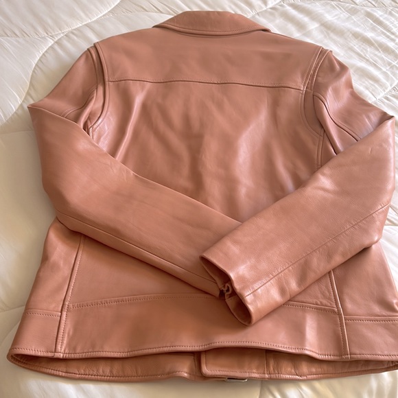 COPY - Theory Woman’s Pink Lamb Leather Moto Jacket in very good used condition… - Picture 2 of 8